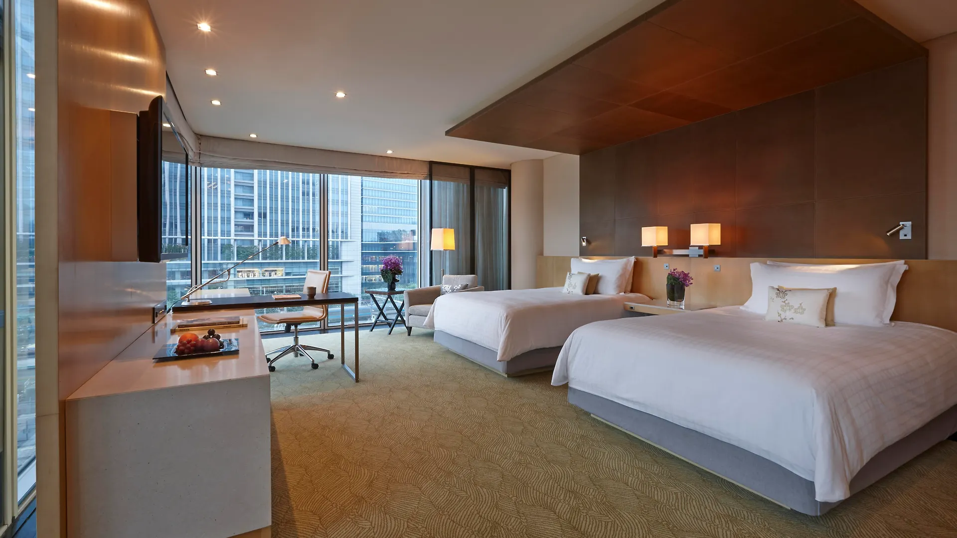 Four Seasons Hotel Tokyo At Marunouchi