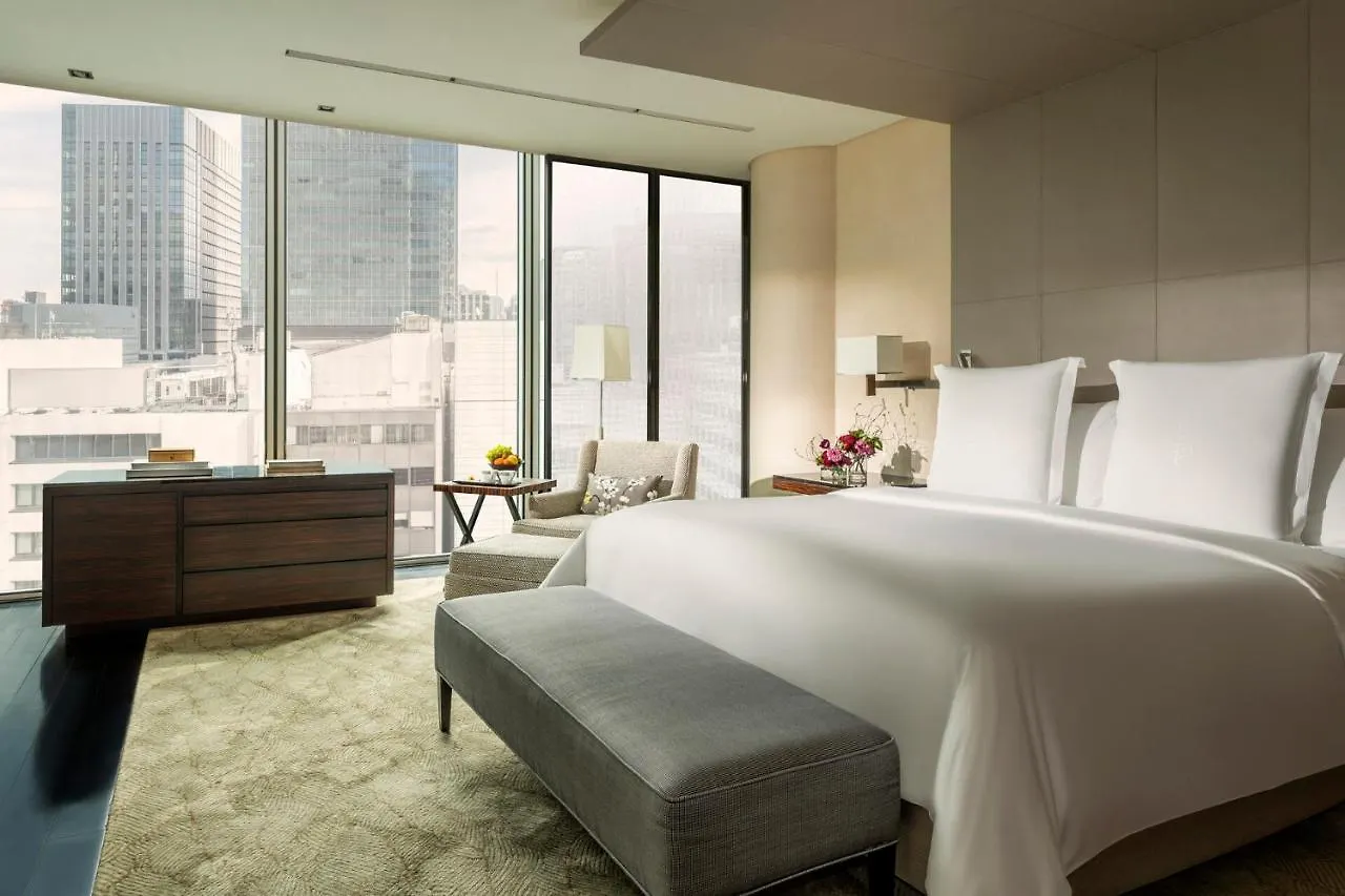 Four Seasons Hotel Tokyo At Marunouchi
