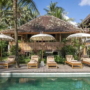 **** Station touristique Rumah Kayu Indonésie