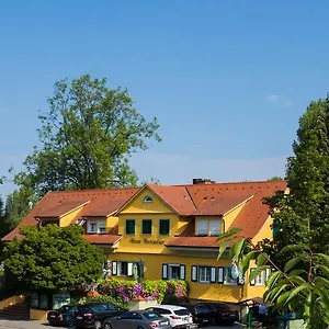 https://hotel-zum-lieben-augustin-am-see.com-bavaria.com